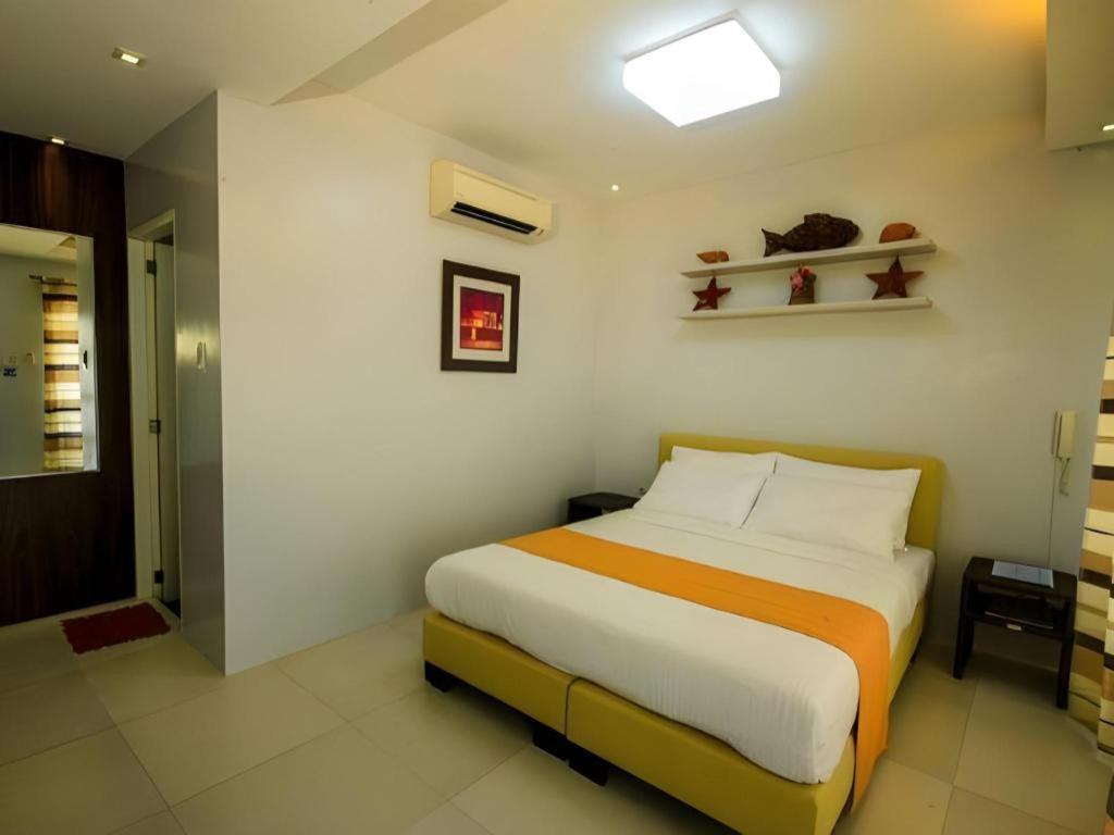 Anilao Awari Bay Resort Batangas Exterior foto